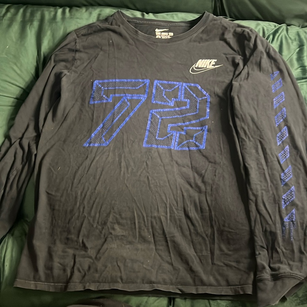 Black & Blue long sleeve Nike shirt